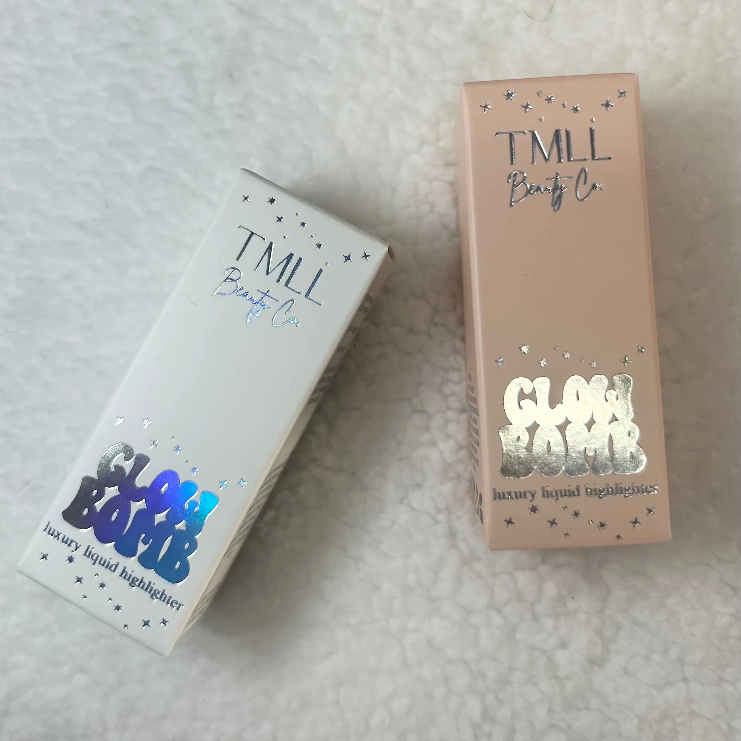 Pearl Light Liquid Luminizer Cosmetic with Jojoba Oil - Hydrating, Blendable, Water-Resistant Fair Highlighter for Dewy Makeup, Glowing Makeup, Hydration Boost, Face & Eyeshadow Use