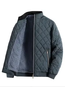 Men's Plain Quilted Fuzzy Sherpa Fleece Zip Up Pocket Winter Coat, Regular Fit Casual Long Sleeve Stand Collar Outerwear for Winter, Men's Clothes for Daily Wear