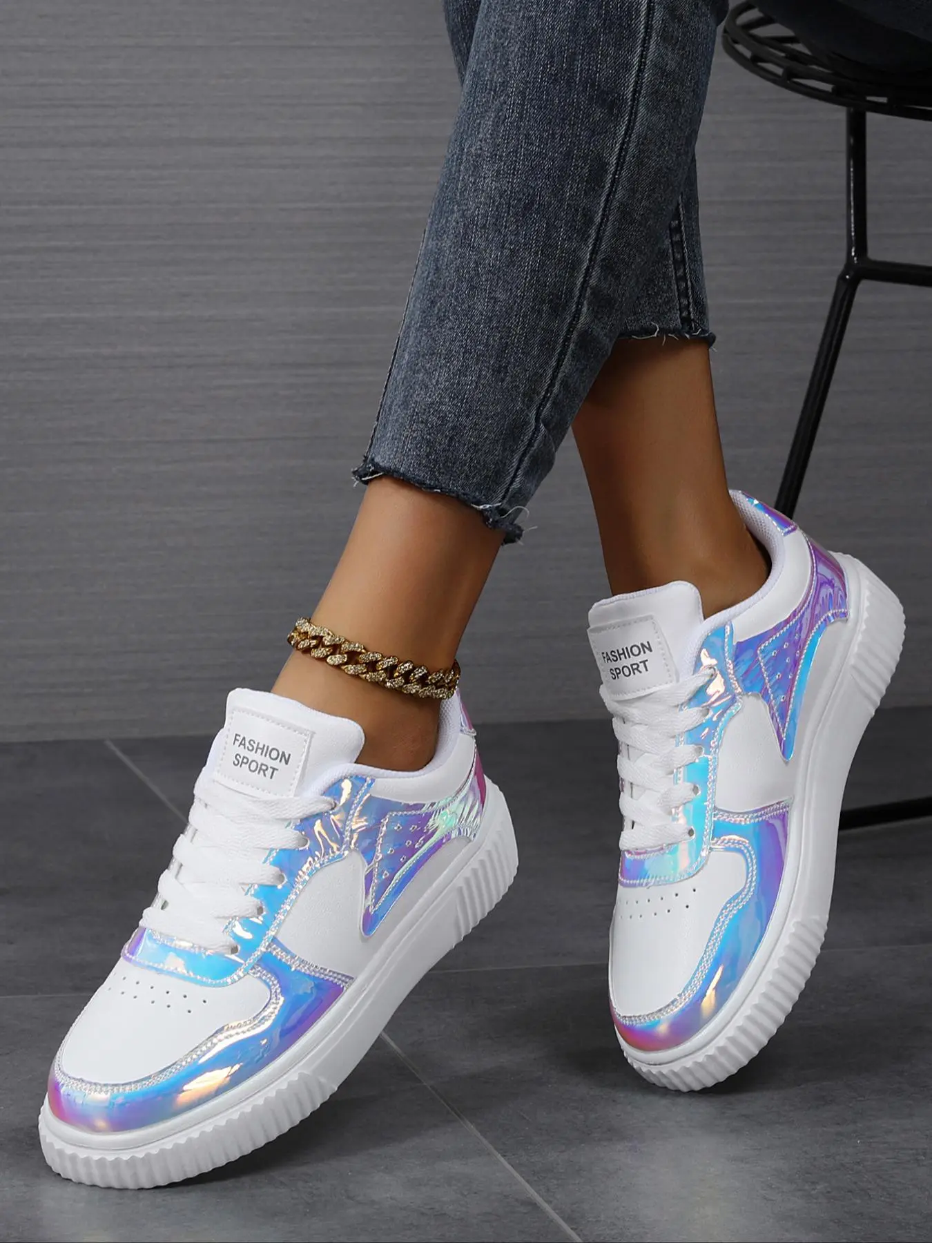 Women's Colorblock Lace Up Low Top, Casual Comfortable Breathable Sports Shoes, Female All-match Round Toe Shoes for Daily Wear, Colorblock Sneakers, Lifestyle Colorblock Sneakers, Fashionable Sneakers, Stylish Sneaker, Fashionable Versatile Sneakers