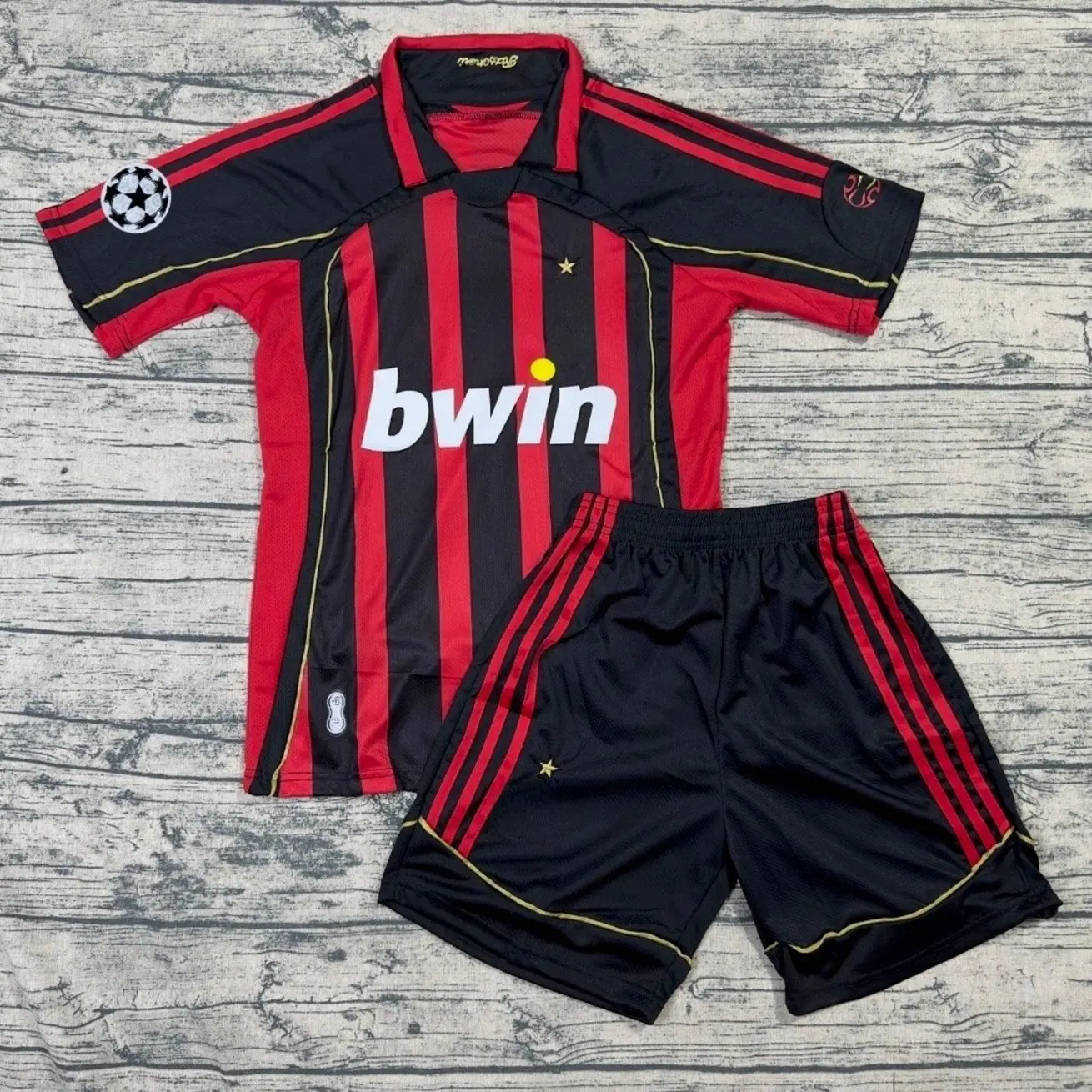 Adult Retro AC Milan 2007 Football Kit – Full Logo, Premium Thai Textured Fabric