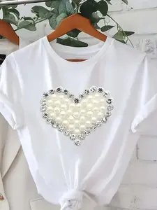 Summer Women's Loose Round Neck T-Shirt, Pearl Heart Print Luxurious Elegance Short Sleeve Top, Casual Fitted Graphic Tee, Stylish and Comfortable, Casual Everyday Wear, Womenswear