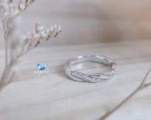 Cubic Zirconia / Sterling Silver 925 Ring / Rhodium plated Nickel-Free / MadDuckJewels RG1525