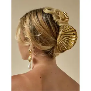 Creative Shell Design Wavy Claw Hair Clips, Elegant Fashion Hair Accessories for Women & Girls, Ideal for Party and Daily Clothing Decor