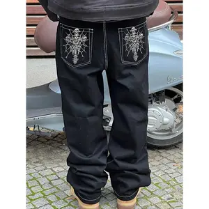 Men's Embroidered Skull Cross Jeans, Street Style Loose Fit Denim Jeans, Trendy Straight Leg Casual Wear for All Seasons
