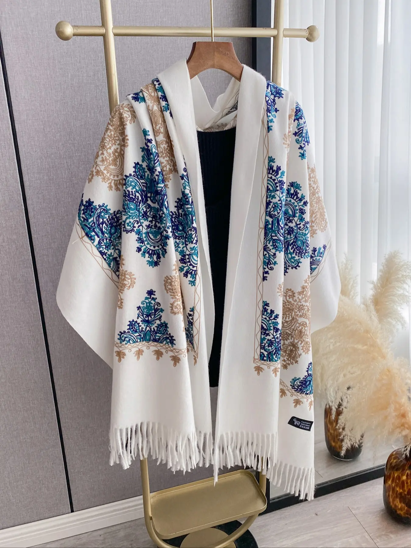 Women's Paisley Pattern Scarf, Soft Warm Fashion Shawl Wrap for Fall & Winter, Boho Style Fashion Accessory, Daily Wear for Women, Paisley Print Scarf, Casual Soft Scarf