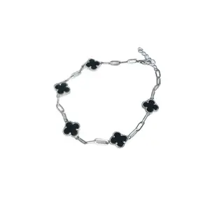 Hermoso Sutil y Elegante Pulsera Trébol Piedra Ónix Cadena Paper Clip Plata Italiana 925 Bracelet