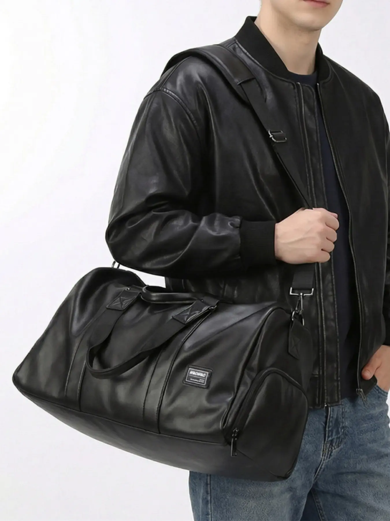 Leather Large Capacity Travel Bag, Multifunctional Luggage, Dry Wet Separation Sports Fitness Bag, Fits Suitcase, Men's Business Short Trip Crossbody Tote