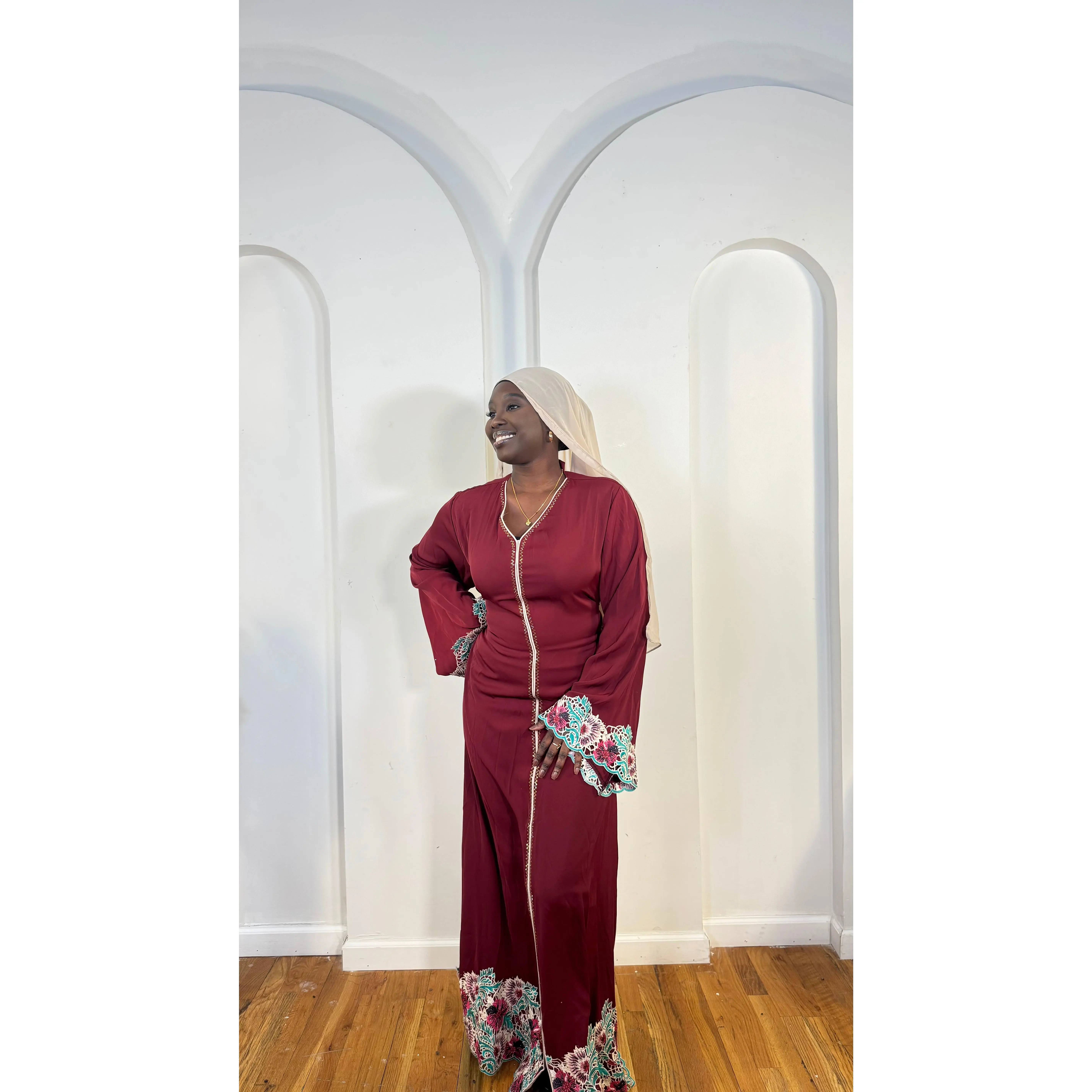 Nyla Abaya