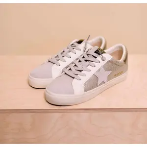 Vintage Havana Flair Sneaker