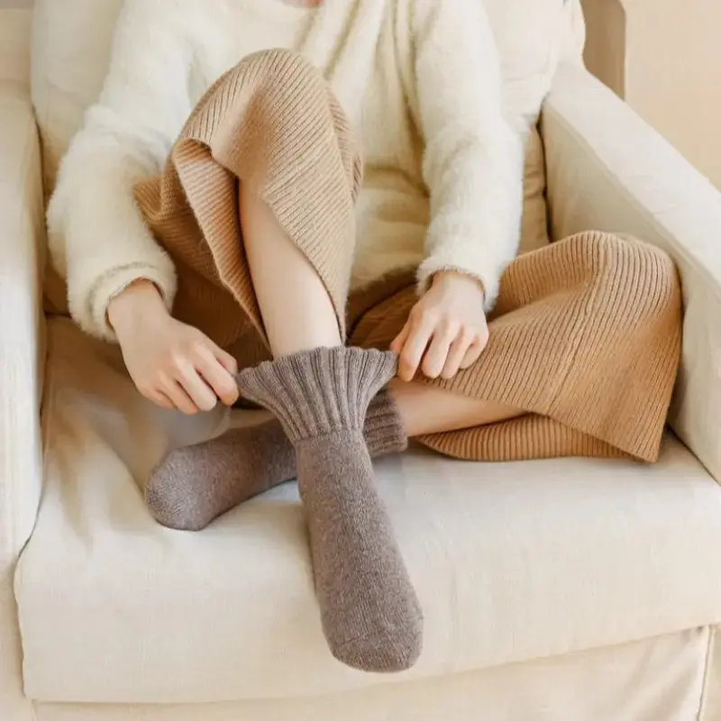 Thick Warm Winter Socks, Ultra Soft Mid-Calf Unisex, Multiple Colors Available, Ideal for Cold Weather, Hiking, Daily Wear, Fabric