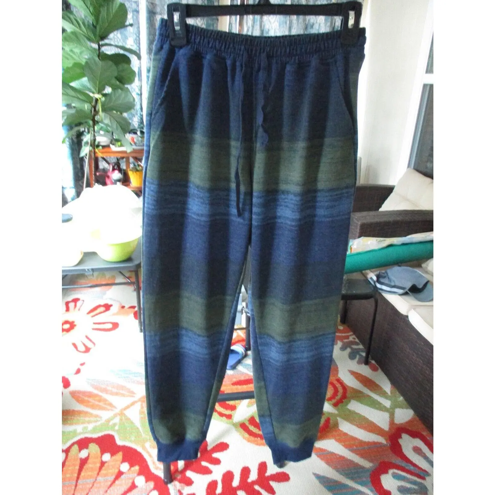 LuLaRoe Like New Jax Small Blue Gray Green Ombre Joggers Sweatpants