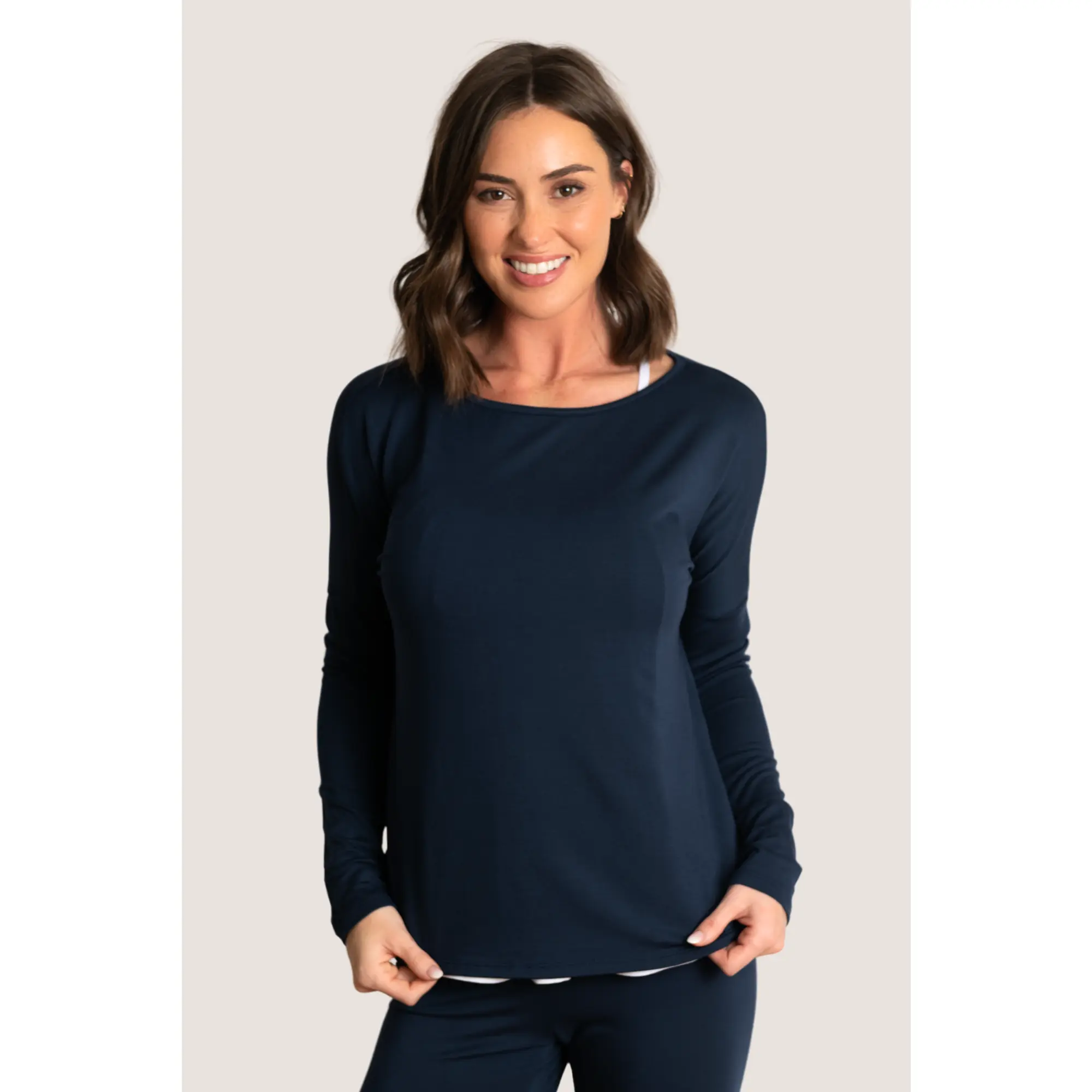 Essential Pullover– Lightweight Layer