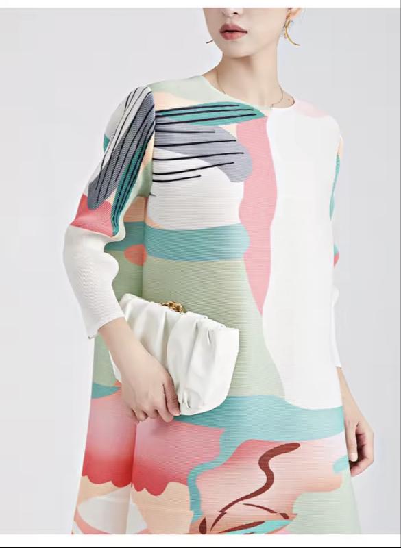 Abstract Art Dress - Multicolor Striped Design, Round Neck, 3/4 Sleeves, Casual Style, Perfect for Summer