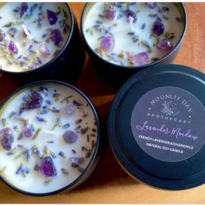 Lavender & Chamomile Candle *Free Giftwrap* Calming Stress Relief Aromatherapy Crystal Infused Organic Lavender and Chamomile Soy Wax