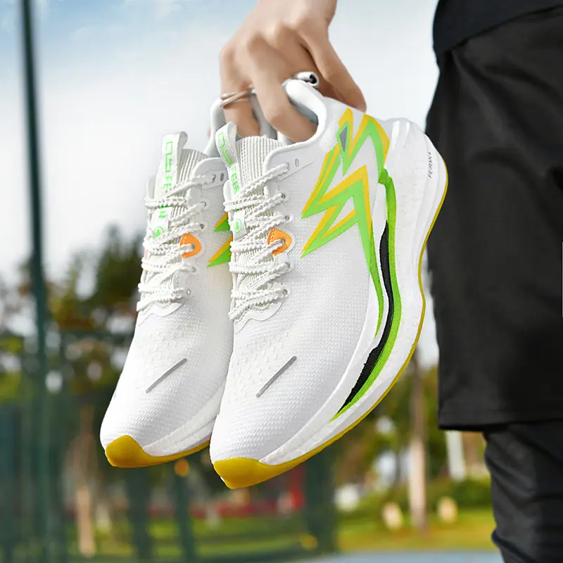 S611 White Grass Green