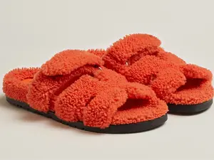 Hermes Chypre Sandal Teddy Shearling Fur Orange H Logo Slide Mule Flat Flip 37.5