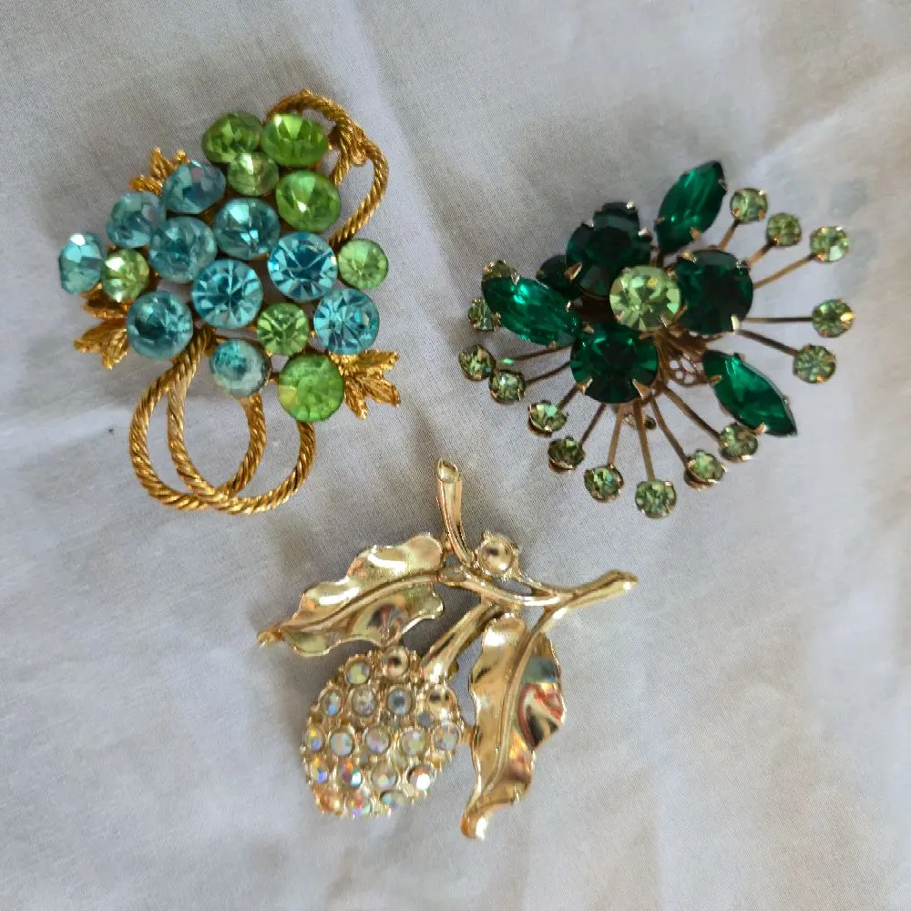 Vintage Rhinestone Brooch Lot