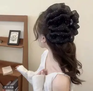Claw clip