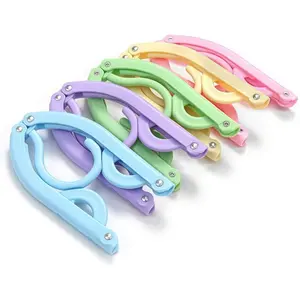 5 Piece Travel Clothes Hanger Set, Essential Cruise Accessories, Portable Foldable Compact Plastic Clothing Rack, Foldable Plastic Hangers, Ideal for Vacations, Trips and Storage