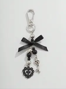 Punk Style Cross Skull Bow Tassel Keychain, Gothic Cross Keychain, Fashionable Bag Charm, Perfect Gift for Friends, Halloween Accessories