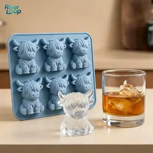 Mini Highland Cow Ice Cube Mold, Ice Cube Tray, Cute 3D Ice Cubes for Drinks, Parties, and Gifts, Perfect for Beverage Enhancements