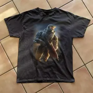 Vintage Halo 3 Aesthetic tee, Brand New 2000s era gaming tee