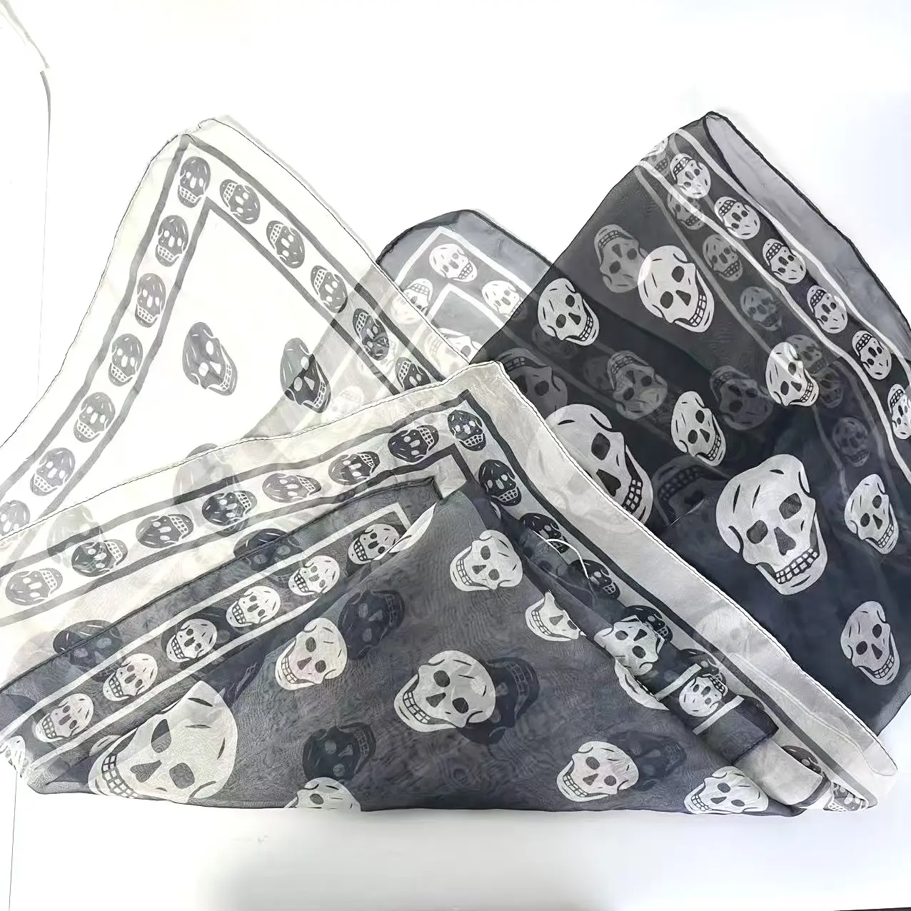 Pre-owned Alexander McQueen Iconic Skull Motif Silk Scarf, Scarf Print Costume Jewellery & Accessories, Item n22908137
