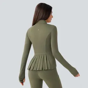 Hala Soft Zero? Stand up collar, thumb hole pocket, pleated zipper, slim fit jacketWja9