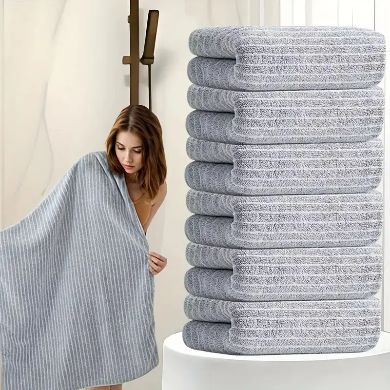 1 oversized bath towel with star stripes for full body wraps, face towels and headscarves - 1 super soft coral fleece bath towel (78.74x41.34 inches) + 3 square towels (11.81x11.81 inches), fast drying, fleece free, durable - perfect for home, beach, outd