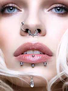 vanku 1pcs Hypoallergenic Thorn Septum Ring, Stainless Steel Hinged Clicker, Barbed Wire Design, Punk Style, for Men and Women, Music Festival Jewelry