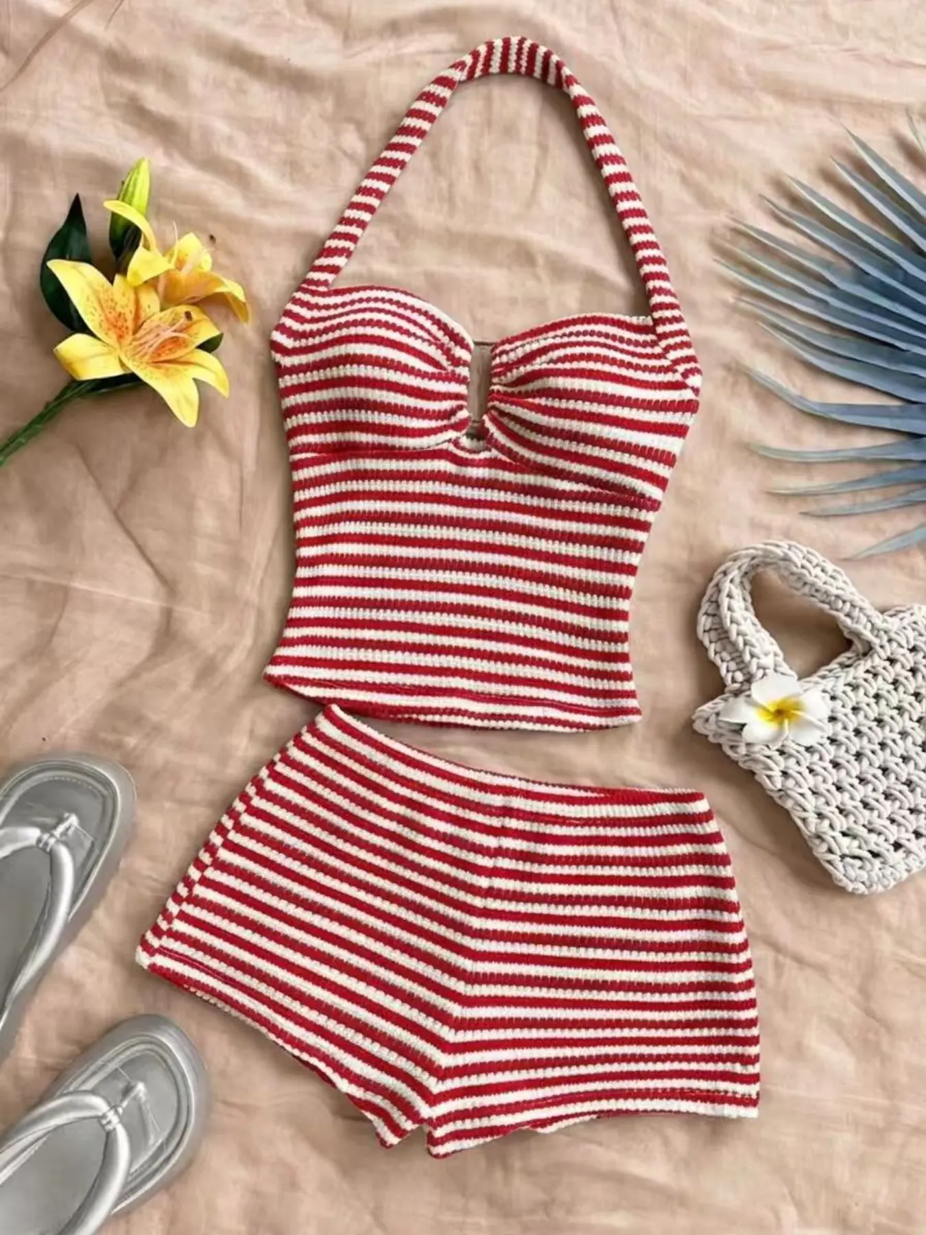 Women's Vacation Striped Sleeveless Tank Top and Shorts Set, Casual Matching Two-Piece, Comfortable, Stylish and Chic, Perfect for Relaxing Days, Casual Style Set, Womenswear