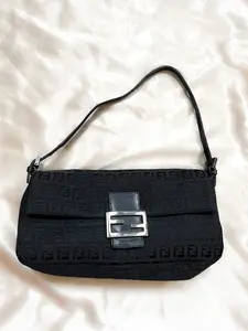 Pre-owned FENDI Canvas Shoulder Bags Monogram Black Baguette