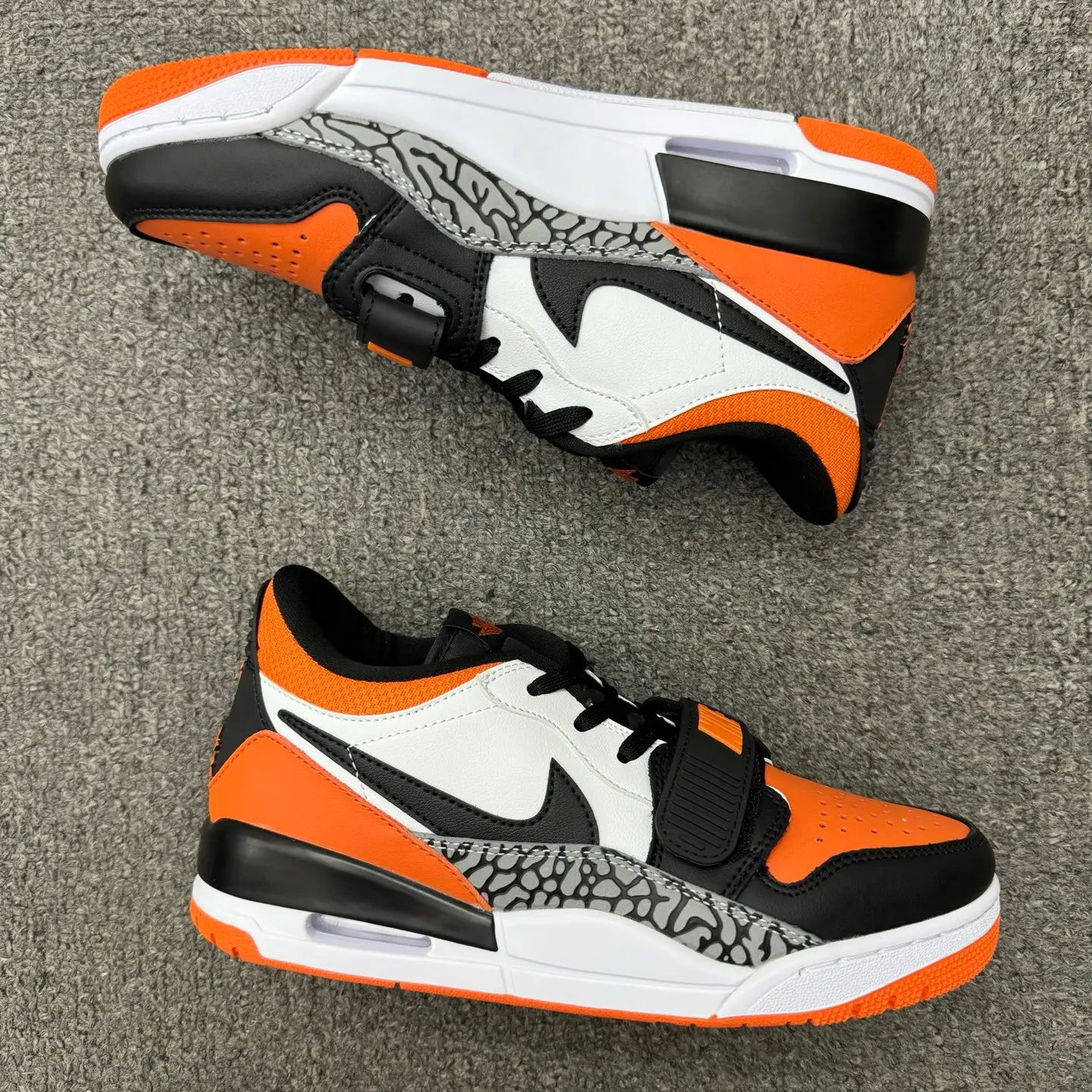 Low Top Orange White Black Elephant Pattern Sneakers For Men, Vintage Air Cushion Basketball Shoes, Urban Streetwear Fashion Kicks