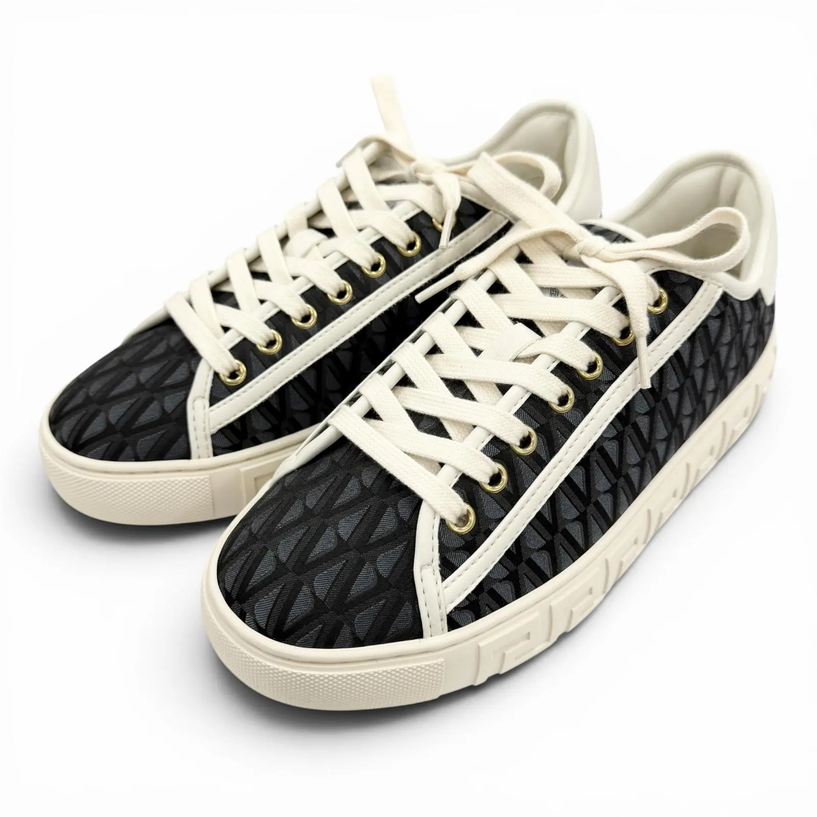 Pre-owned VERSACE Canvas Small Leather Goods Greca Jacquard V Sneakers