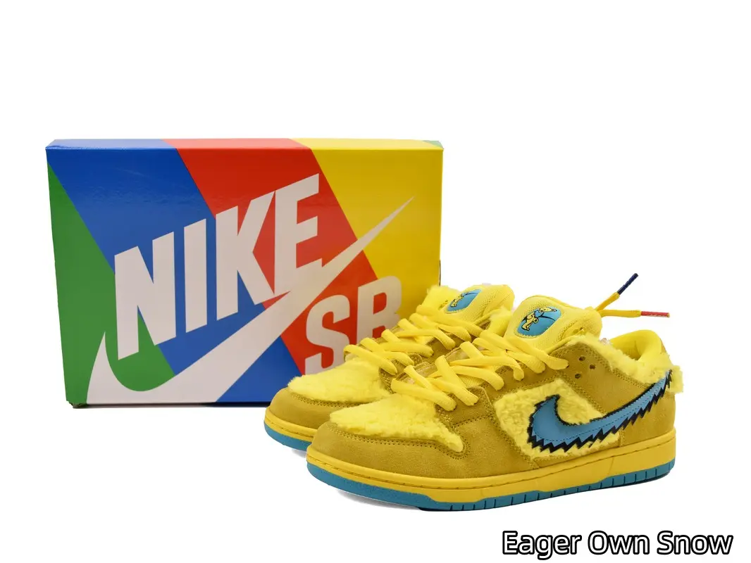 Cute Vintage Daily Walking Shoes | Full Warm Yellow Plush Fabric With Jagged Blue Contrast Accents | Durable Shock Dampening Clear Ice Sole | Lightweight Low-Top Frame for Soft Warm Street Fashion