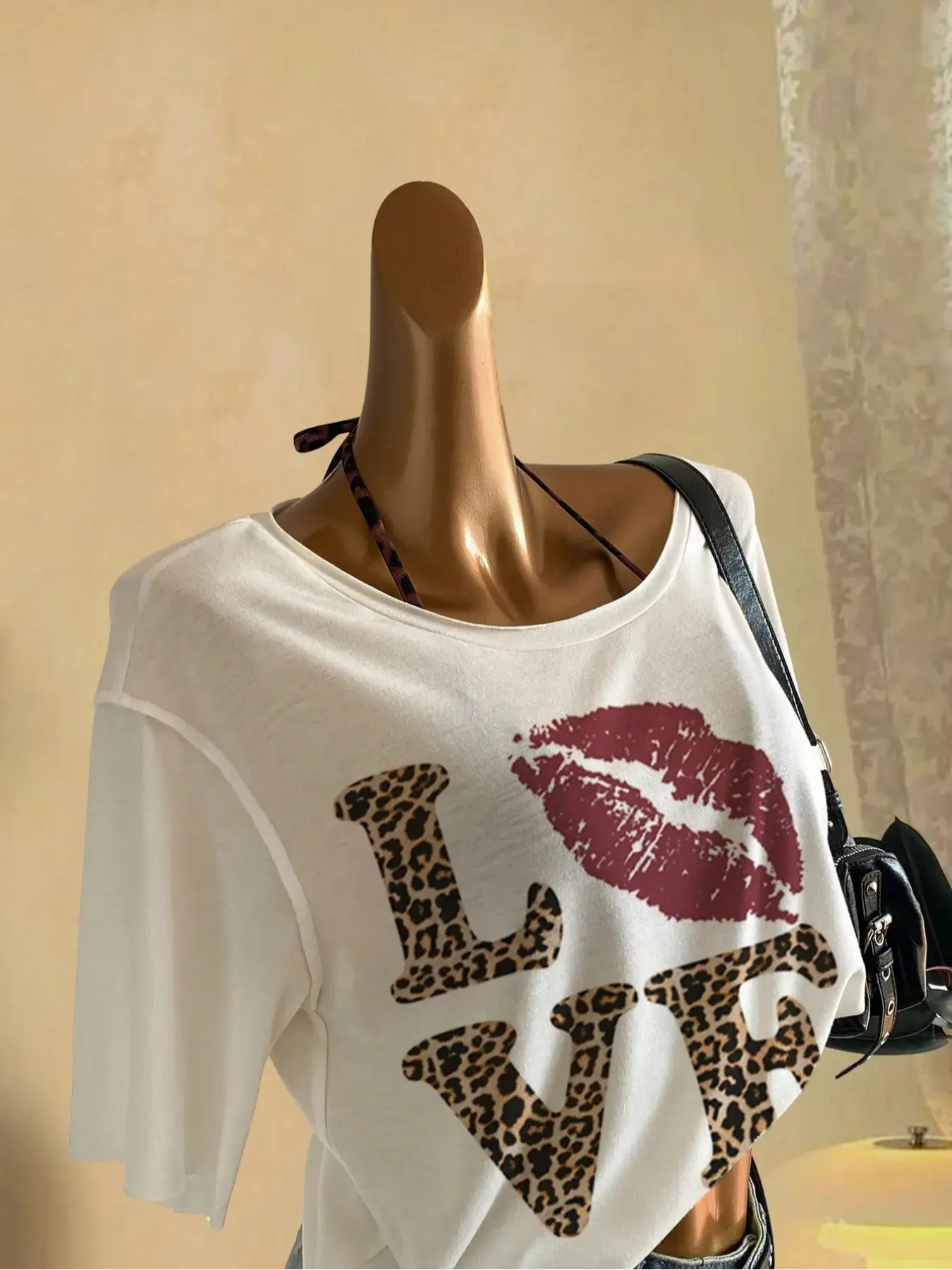 Women's Summer Casual Loose-Fit Oversize Leopard Print Asymmetrical Neckline Short Top, Comfortable Thin Fabric, Perfect for All Seasons, Sleeves