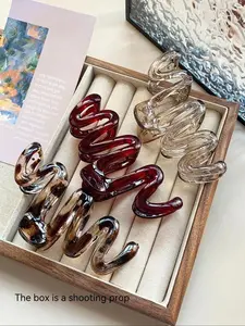 Wavy Design Hair Claw Set Casual & Elegant Hair Accessories for Women Fashion Hair Accessories for Daily Hairstyles & Braids in Stylish Colors