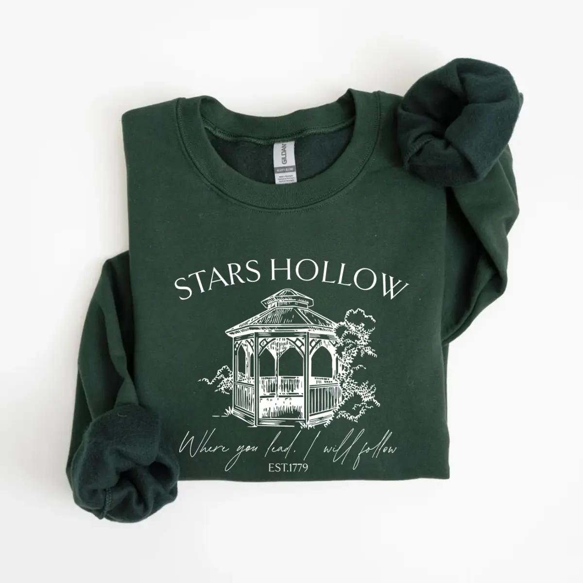 The Stars Hollow vintage-style sweatshirt “Where You Lead I Will Follow,” inspired by Luke’s Diner, is a gift for Gilmore Girls fans and a warm sweater perfect for autumn and winter.