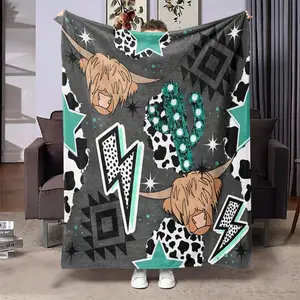Lightning & Bull Head Pattern Blanket, 1 Count Soft Comfortable Warm Throw, Air-conditioned Room Blanket, Warm Nap Blanket for Home Office Travel