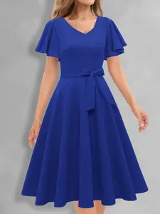 Elegant Summer Women's Regular Fit Chic Dress, Womenswear Waist-Tapered A-Line Gown, Pleated Sleeve V-Neck Long Dress, Perfect for Evening Parties and Dates