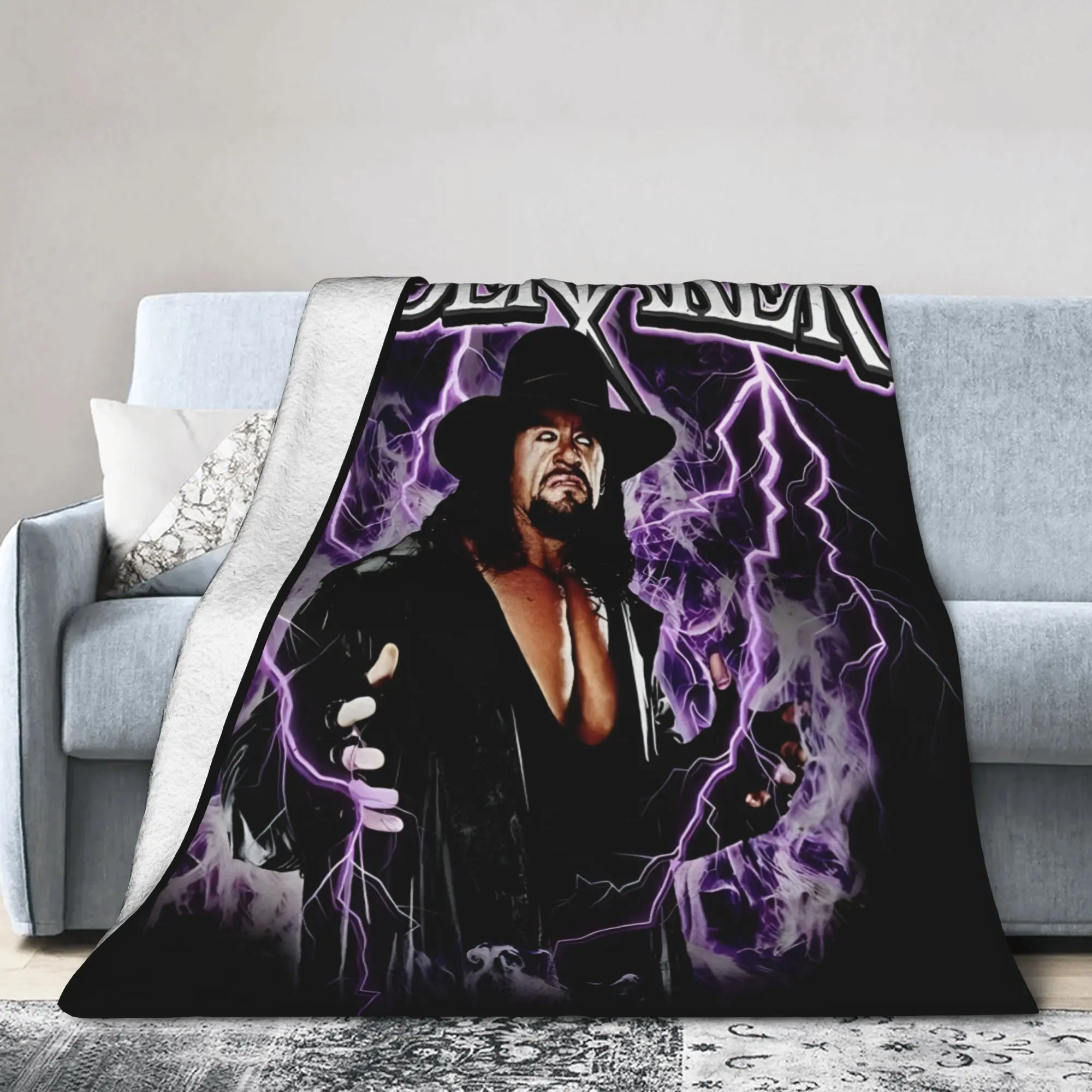 Wrestling-themed printed plush flannel blanket - suitable for all seasons, including beds, sofas, cars, and travel; ideal holiday and birthday gift.