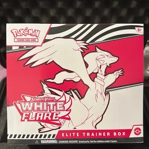 Pokemon TCG: Scarlet & Violet - White Flare ETB