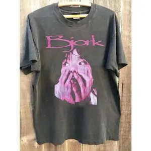 Vintage Bjork Rock Face Short Sleeve Classic Charcoal Color Shirt Men Women