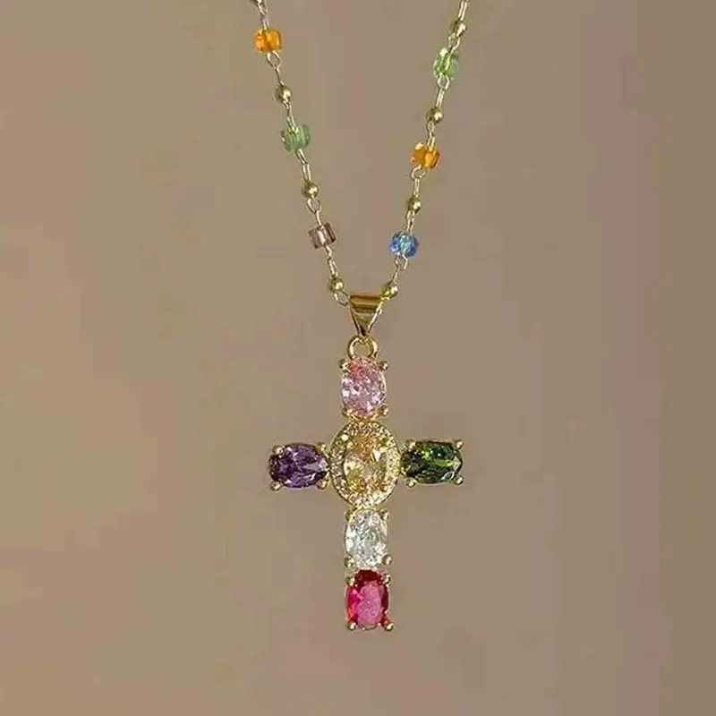 Fashionable Colorful Rhinestone Cross Pendant Necklace, Elegant Heart Design, Casual Style, All Seasons, Perfect for Parties and Daily Wear, Cross Necklaces, Necklace Pendant Jewelry