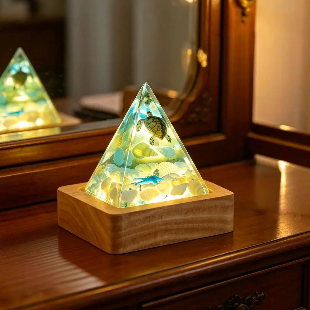 Ocean Resin Night Light, Pyramid Turtle Ambiance Lamp, Handmade Epoxy Resin, USB Powered LED, Bedroom Desk Decor, Dive Enthusiast Gift, Led Night Lights, Led Nightlight