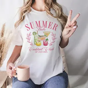 Summer Babe Cocktail Club Graphic T-Shirt, Aesthetic Watercolor Drinks Tee,Sip and Chill 1997 Retro Women's Top,Preppy Summer Vacation Shirt,Cute Girls Night Out Outfit,Boutique Style Pink Lettering Casual Holiday Party Top