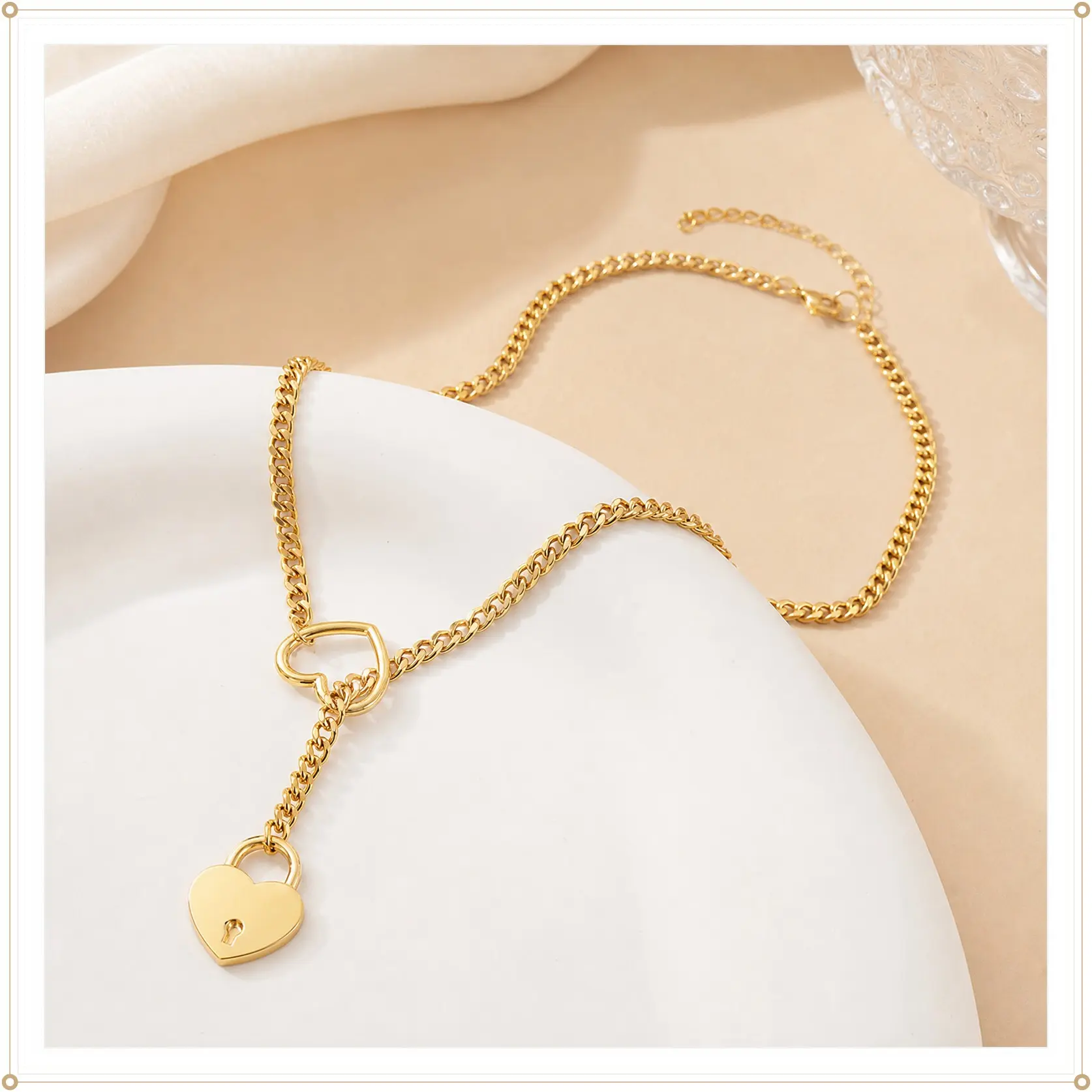 Heart-Shaped Padlock Choker Slip Chain Necklace, Moveable Pulling Chain with Gold Heart O-Ring, Unisex Choker Chain Collar for Daily Wear, Slip Pull Chain Day Collar for Couples, BF, GF, Gothic-Inspired Accessories