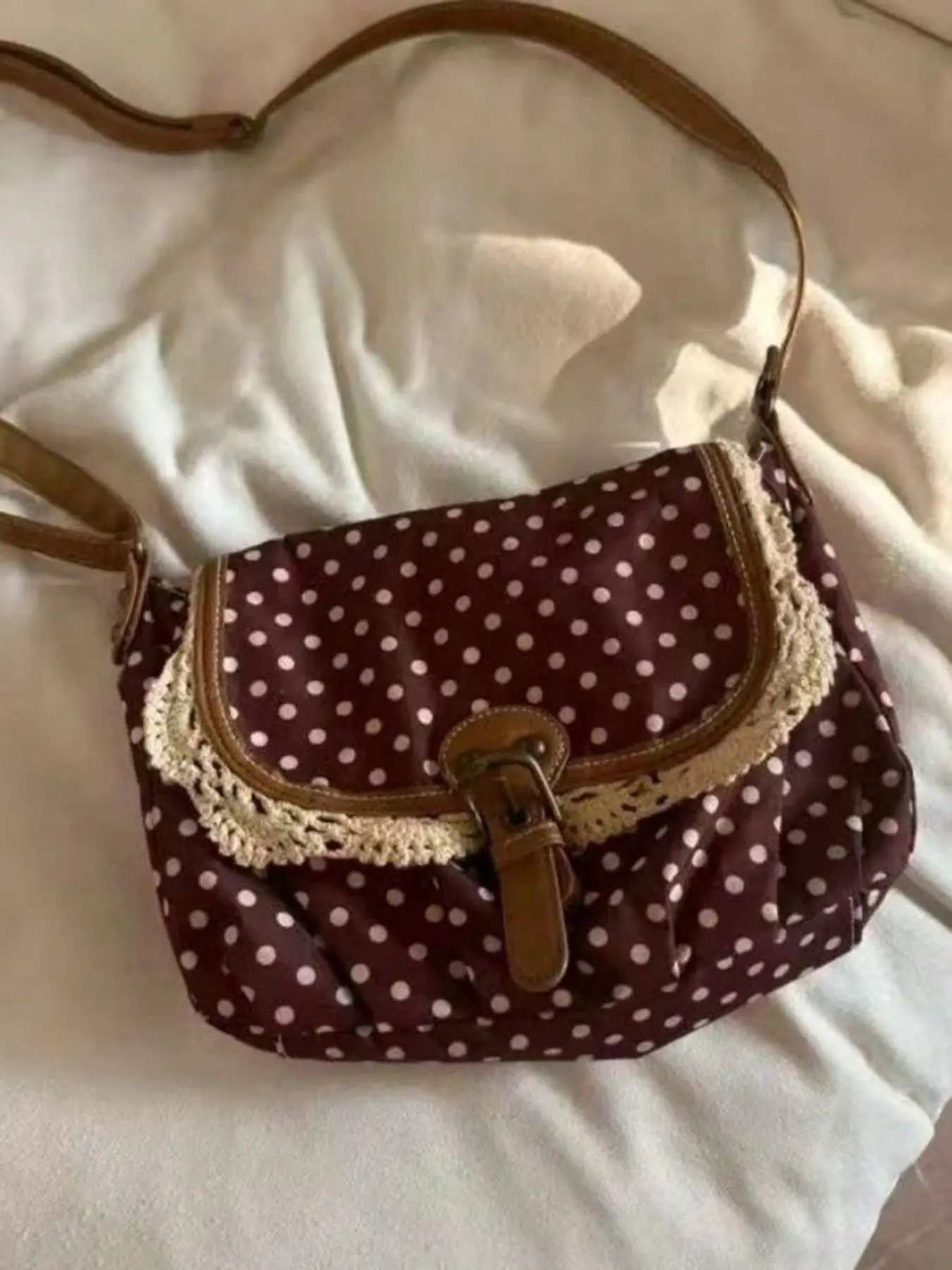 Fashionable 2026 vintage polka dot antique bag, Fashionable patterned bag, lace lace polka dot canvas bag, single shoulder crossbody bag for women, suitable for daily commuting, simple and versatile