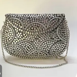 Mosaic Metallic Clutches with Floral Design and Chain Strap for Elegant Occasions