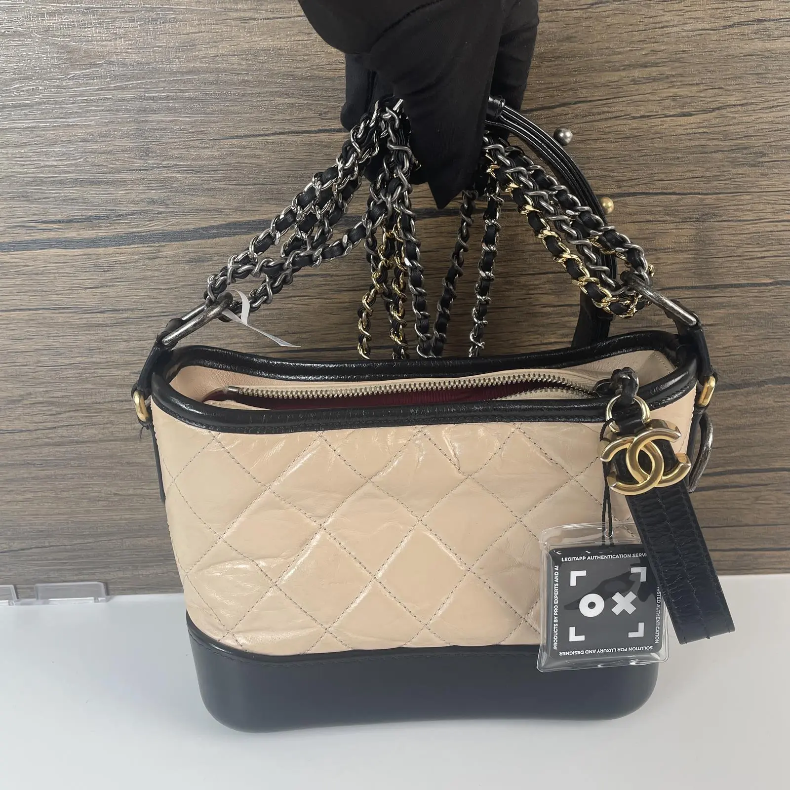 Pre-owned CHANEL leather Crossbody bags Gabrielle Small Hobo Bag, Beige & Black Distressed 2018 YEAR +charm++